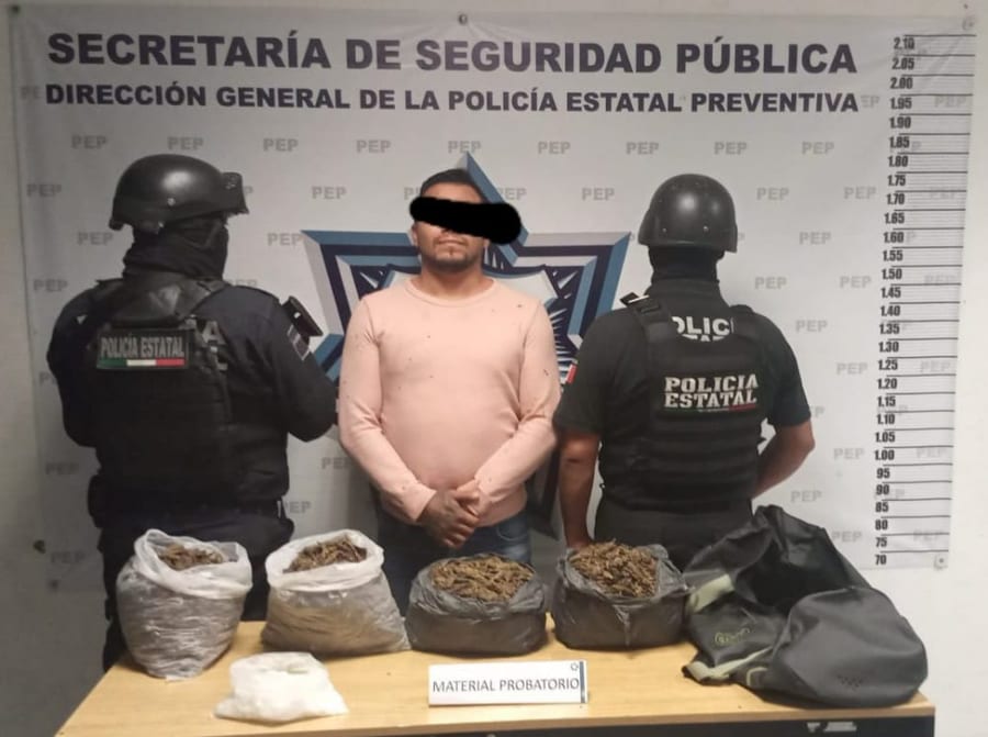 Detienen a "El Pelón del Sur", líder narcomenudista en la zona sur de Puebla
