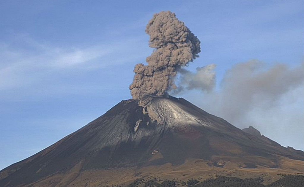 Actividad volcánica: Popocatépetl emite 77 exhalaciones y 44 minutos de tremor