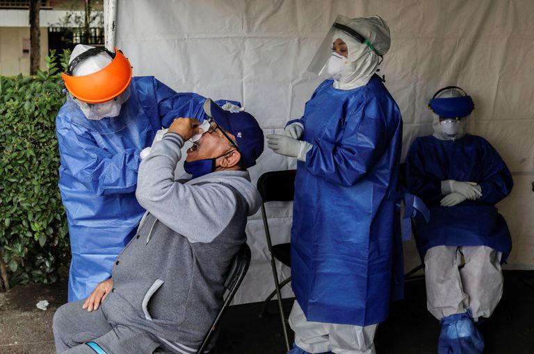 México registra 11,146 contagios y 835 muertes por Covid-19 en un día