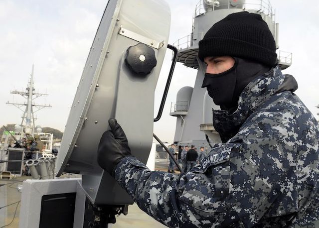 Así es el Ahad: El invento de la marina Estadounidense que confunde a las personas y hace imposible hablar