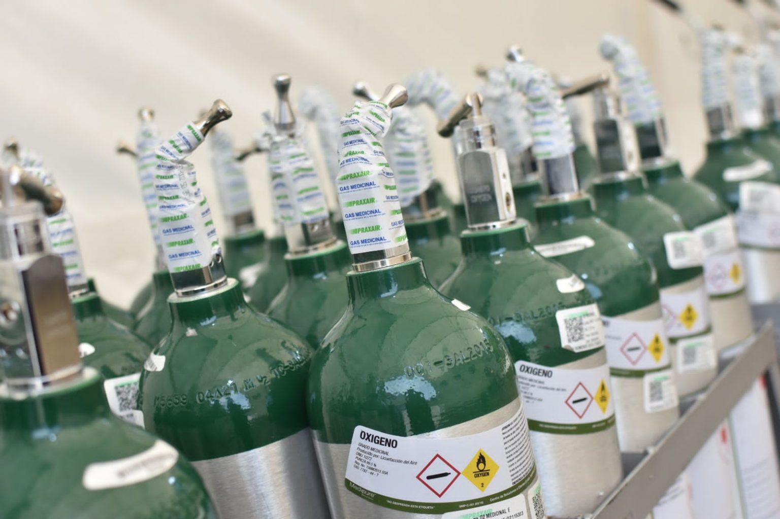 Inaugura Lorena Cuéllar kioscos de recarga de oxígeno gratuito