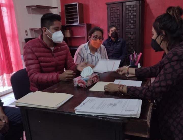 Expresidenta de Acuitlapilco va legalmente contra sucesor, acusa difamación