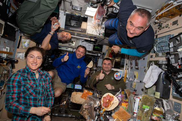Así es el menú de marte: El sistema de alimentos espaciales para los Astronautas de la NASA