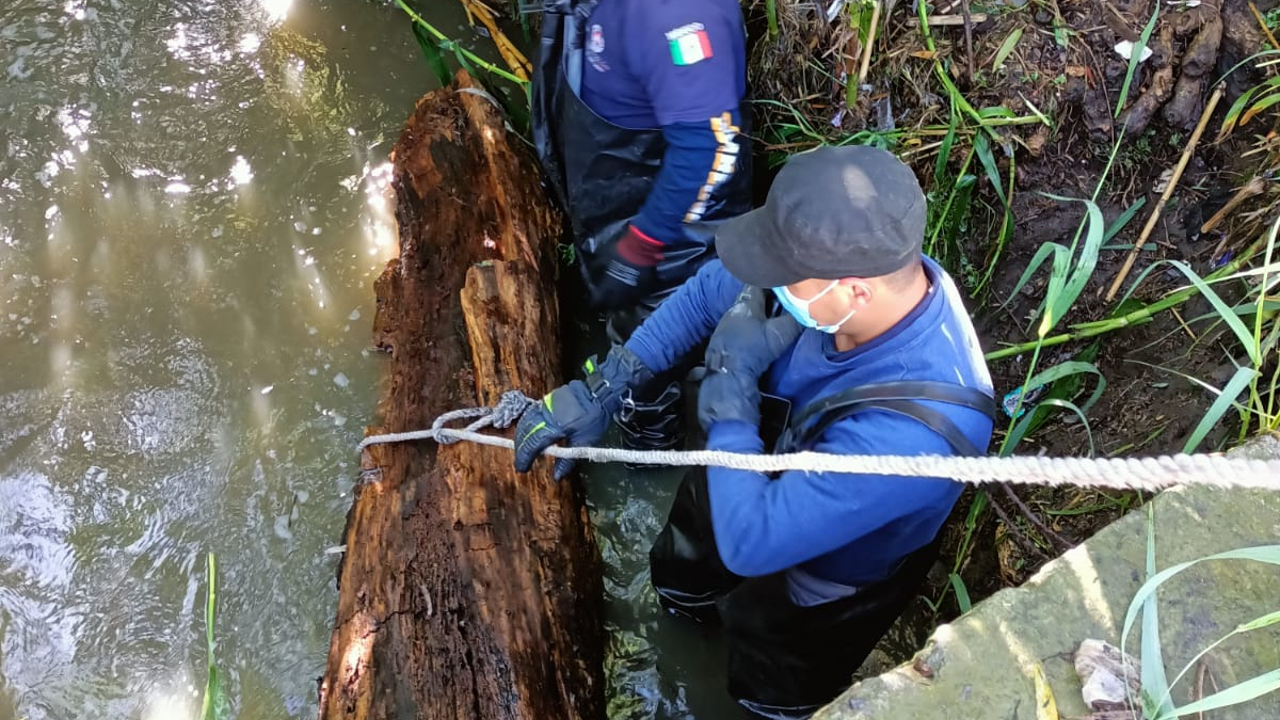 Elementos de Protección Civil revisaron el nivel del agua del Río Rabanillo