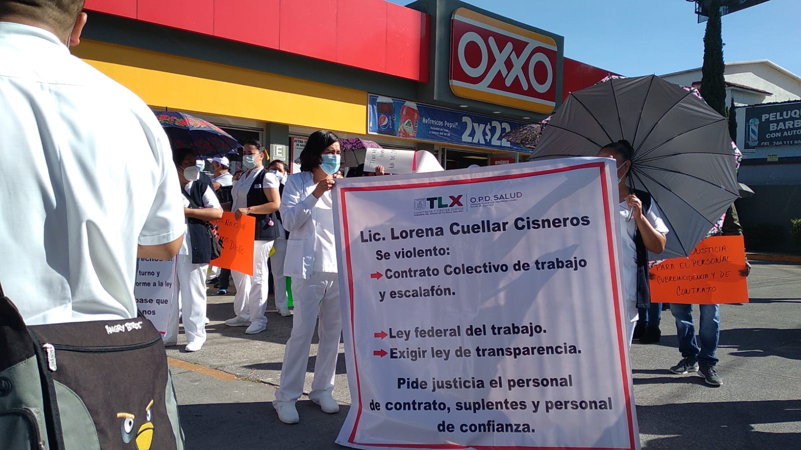 Personal de SESA vuelve a pedir a Lorena Cuéllar apoyo en la asignación de plazas laborales