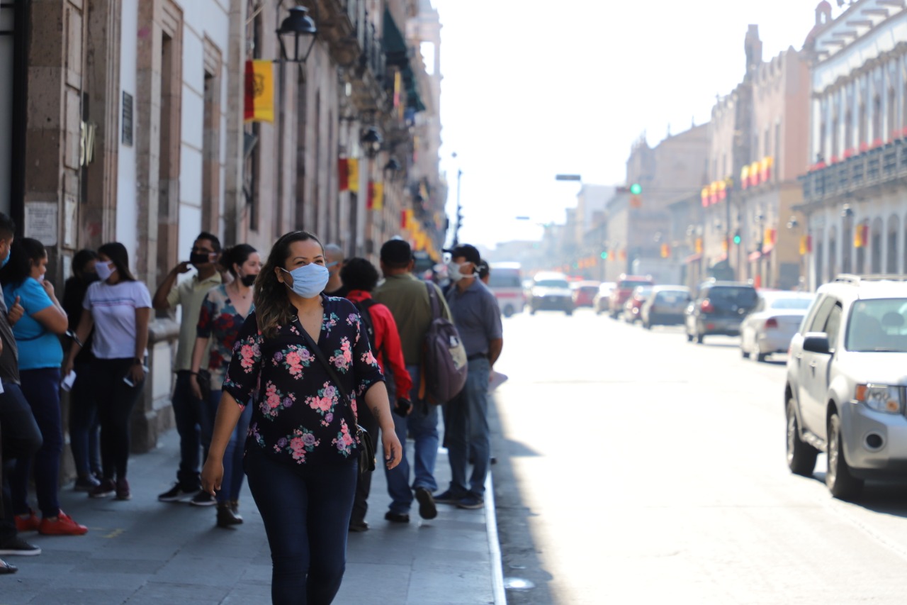 Autoridades de salud en Michoacán analizan eliminar uso de cubrebocas en espacios abiertos