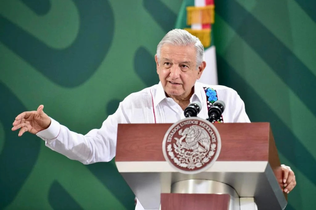AMLO solicita a las autoridades aclarar caso de Debanhi Escobar: "Que no quede ninguna duda sobre lo que realmente sucedió"