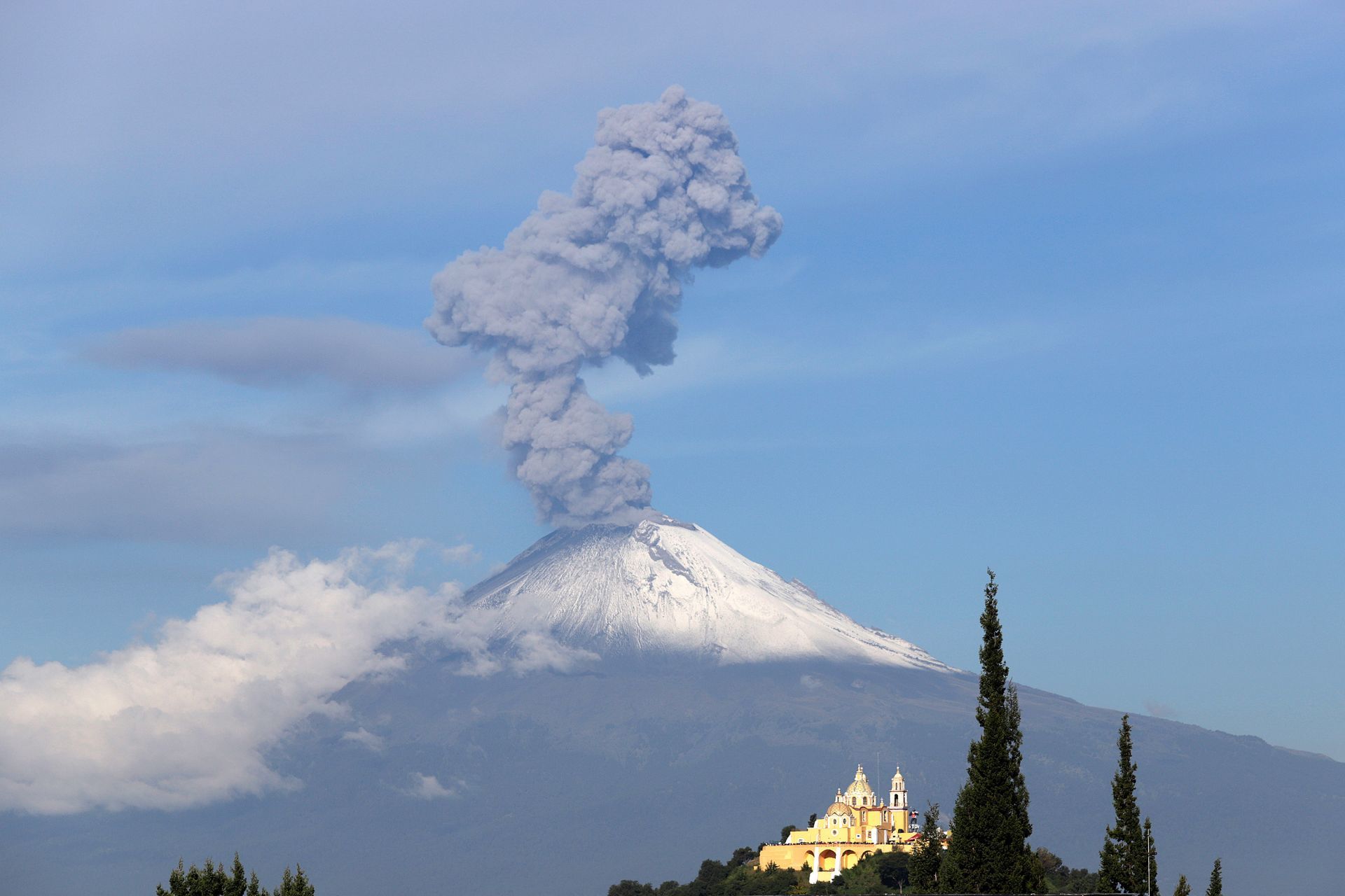 Actividad Volcánica: Popocatépetl registró 20 emisiones en las últimas 24 horas
