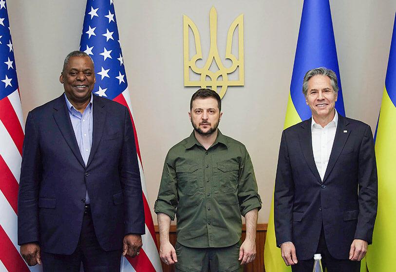 Antony Blinken y Lloyd Austin se reunieron con Volodimir Zelensky en Kiev