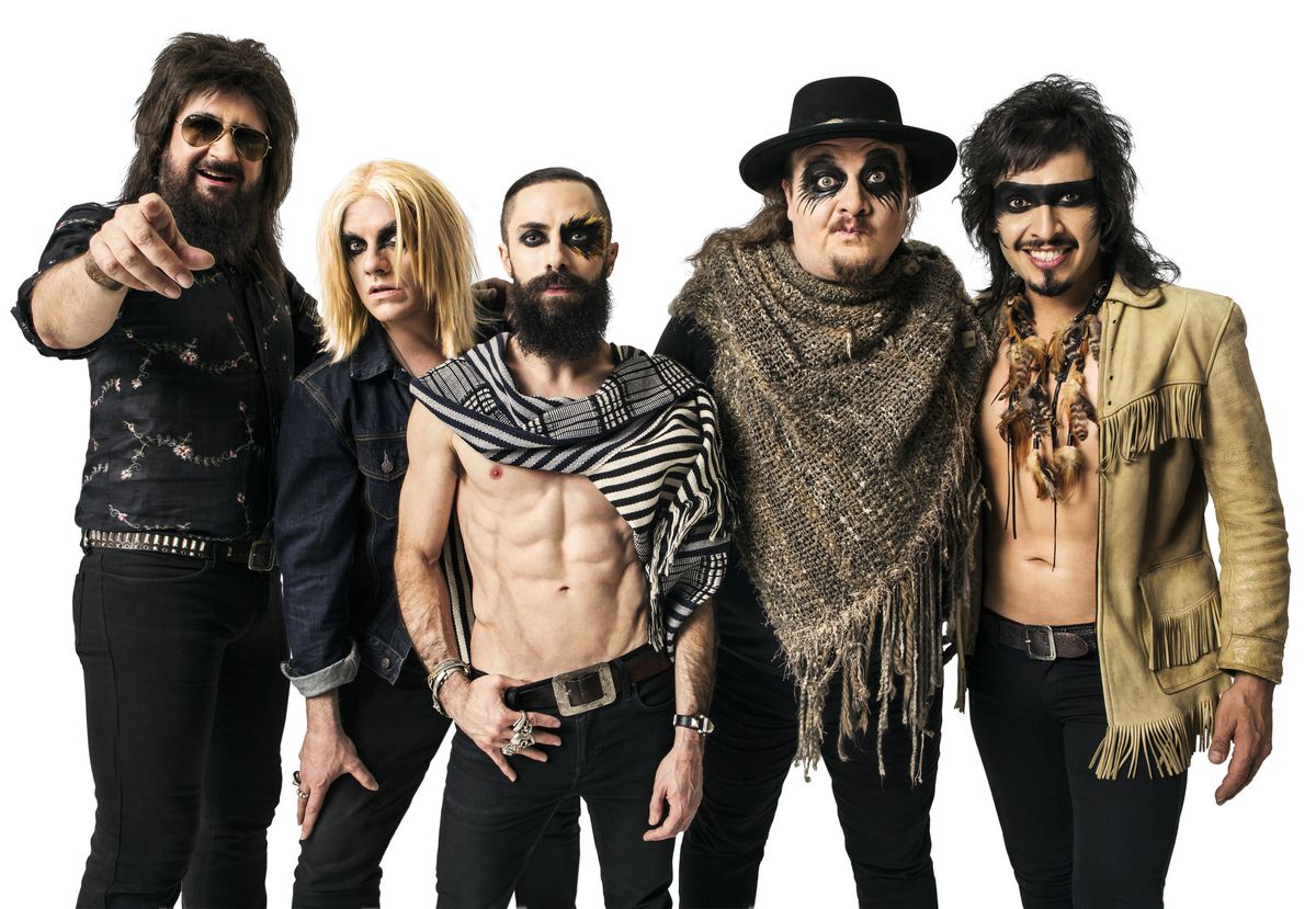 "Niveles de delincuencia y de impunidad en México son inaceptables": Moderatto tras el robo de sus instrumentos