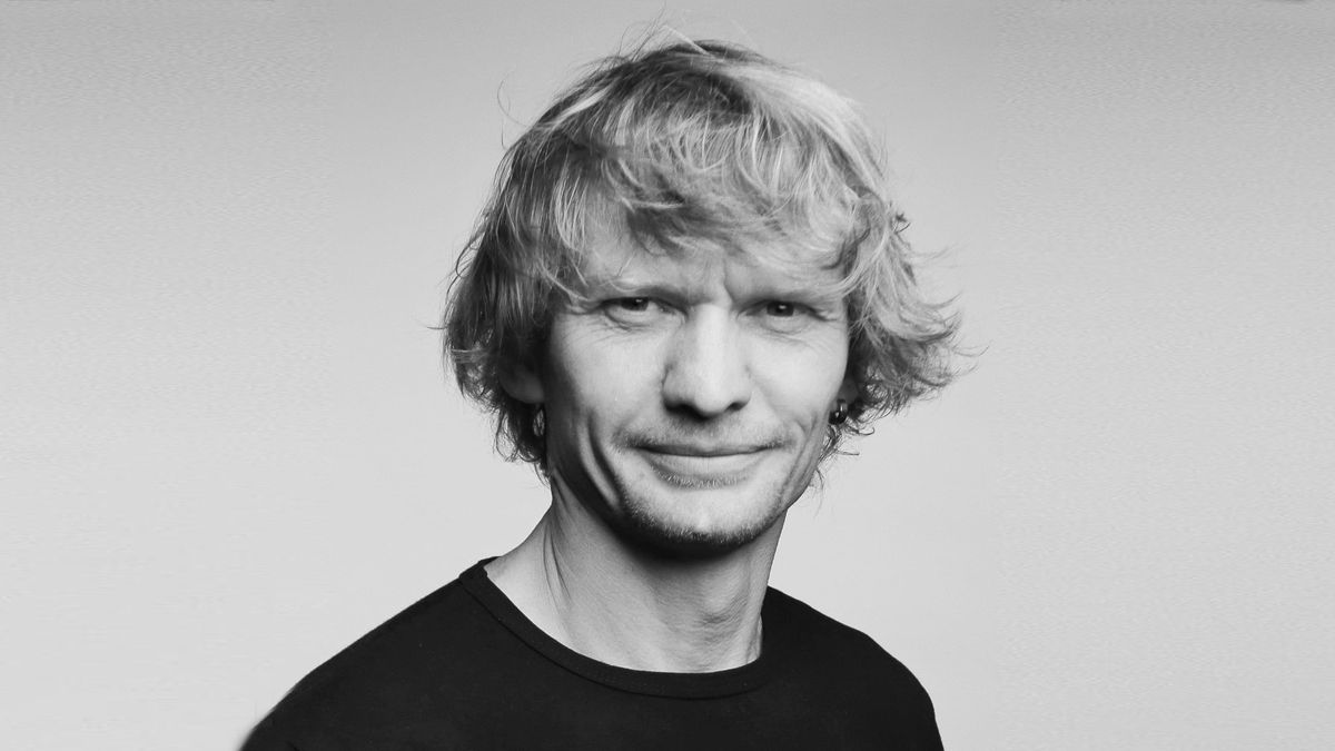 Hallan bajo los escombros, el cuerpo de fotoperiodista ucraniano desaparecido desde el 13 de marzo