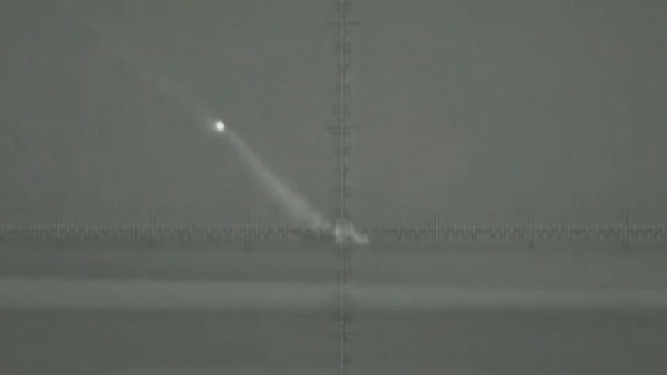 Así fue el primer ataque ruso con misiles lanzados desde un submarino (Video)