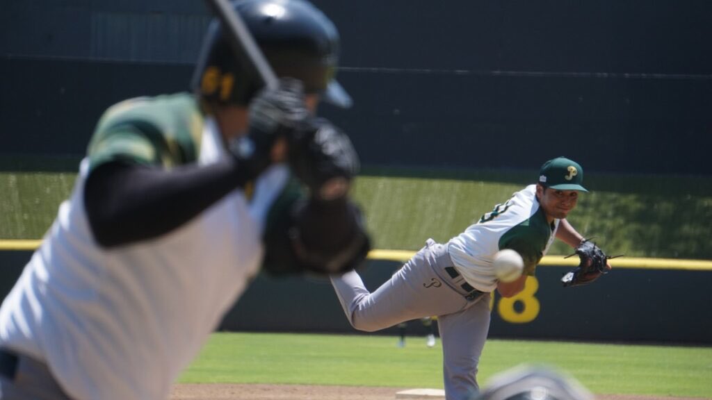 Le llueven críticas a la Liga Mexicana de Beisbol por cambios a sus reglas de juego 