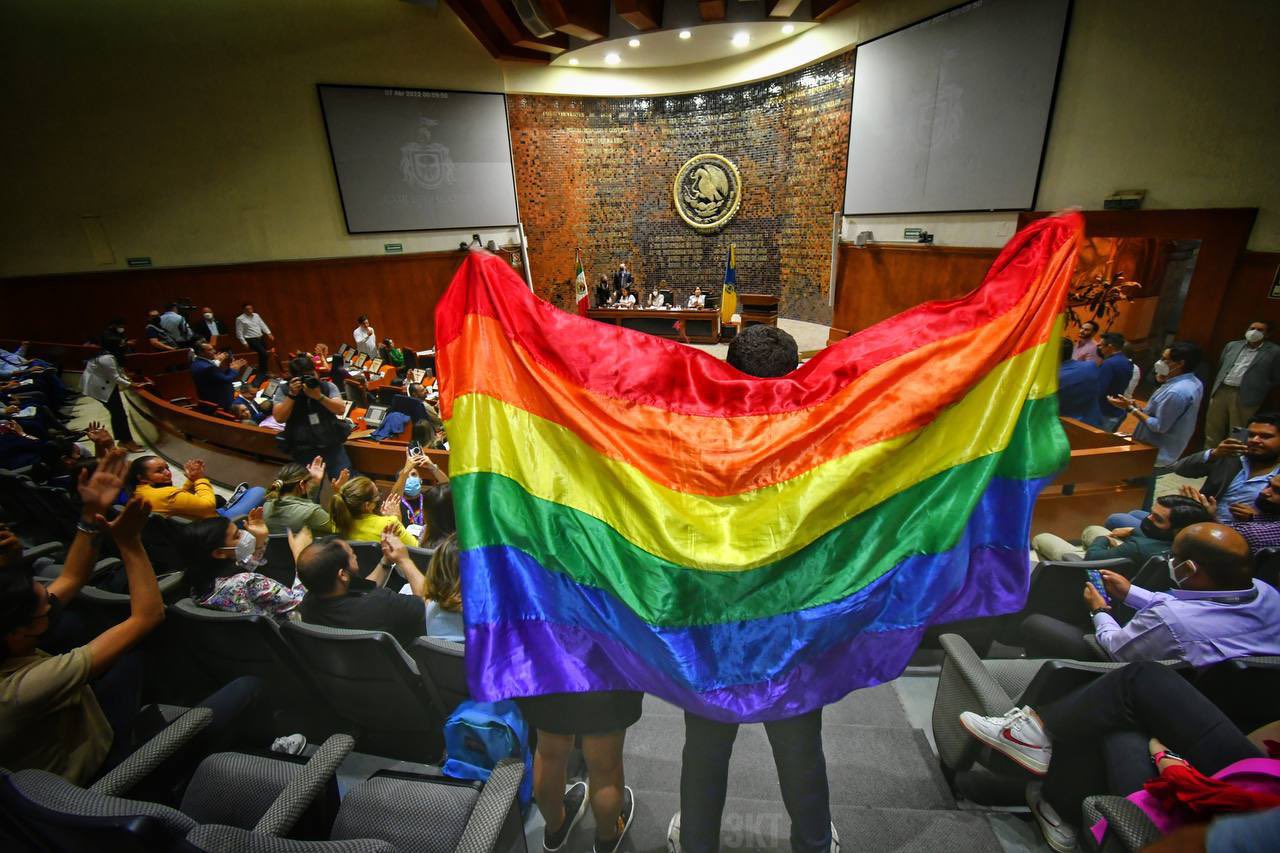 Jalisco aprueba Matrimonio igualitario con 26 votos a favor y 8 en contra