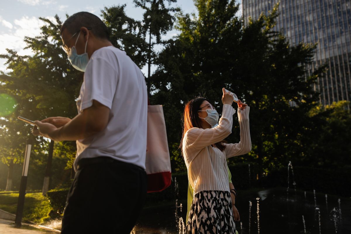 Ante rebrotes de Covid, China decretó confinamiento en varias ciudades y miles de turistas no pueden regresar a sus casas