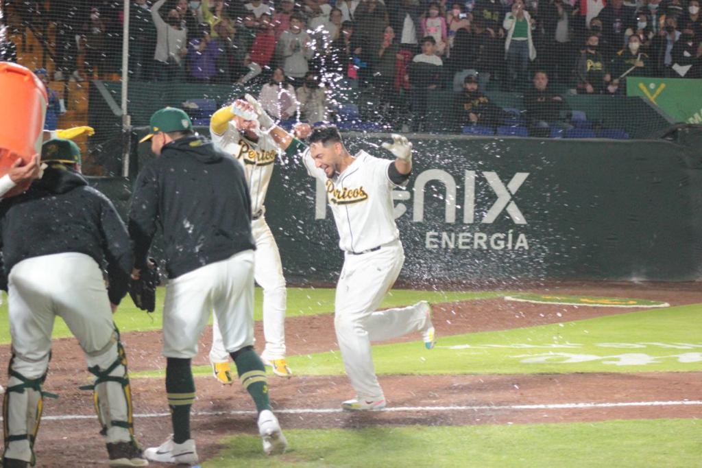 Espectacular triunfo de Pericos sobre Leones para igualar la serie 
