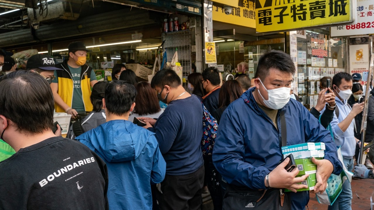 Registró Hong Kong el mayor descenso de población de su historia
