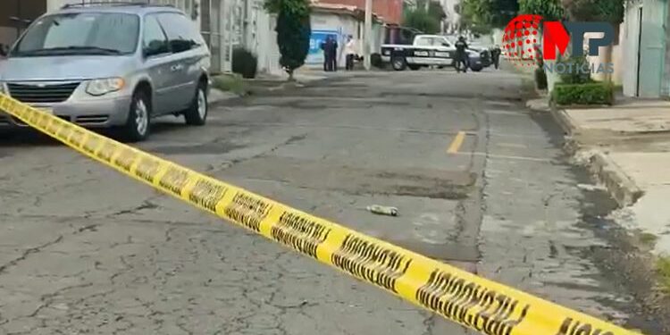 Cadáver encobijado es hallado en la colonia Patrimonio de la ciudad de Puebla