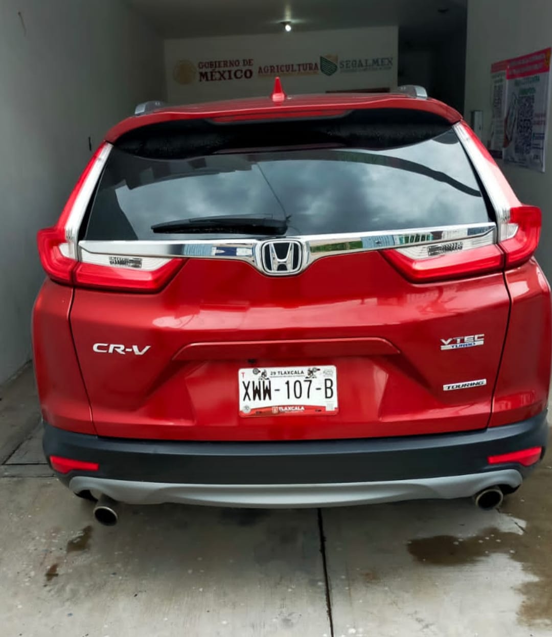 Recupera Policía de Investigación camioneta con reporte de robo, en San Pablo del Monte