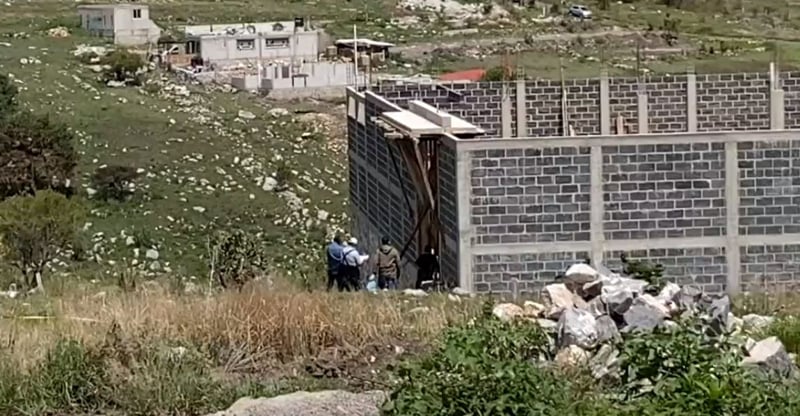 Hallan el cadáver de un hombre en Lomas de San Miguel; presentaba múltiples lesiones en el rostro