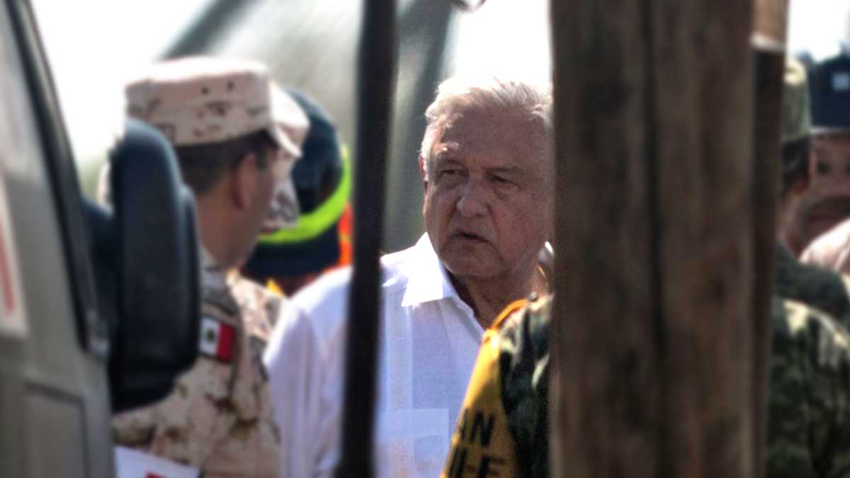 Se siguen analizando opciones para reducir el tiempo de rescate de mineros; no se les dará por muertos: AMLO