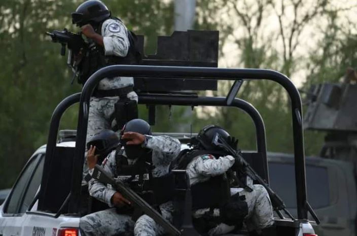 Funcionario de gobierno escapó en helicóptero para no ser detenido por extorsión y vínculos con el Cartel del Golfo