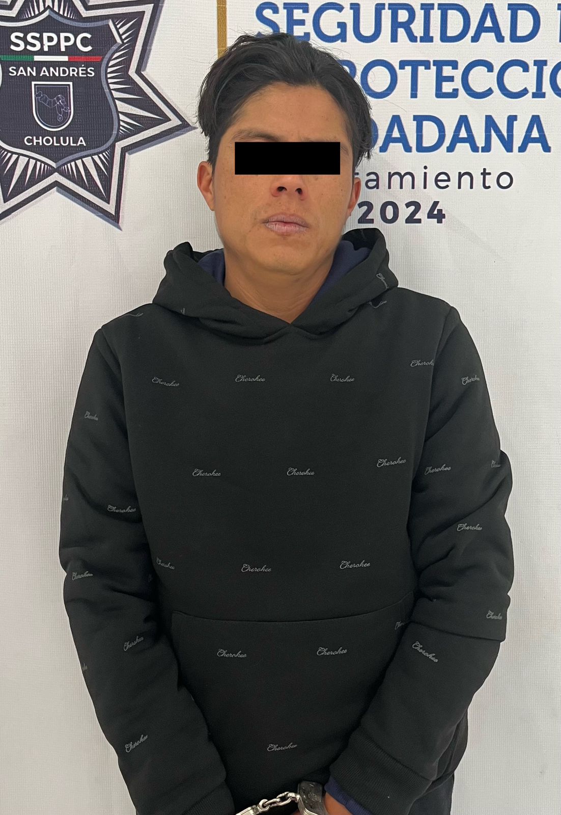 Detiene policía de San Andrés Cholula a tres probables responsables de robo