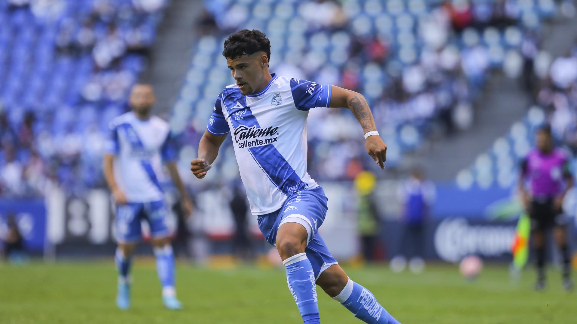 Puebla vende a Araújo al Toluca, pero tendrá una quinta baja 