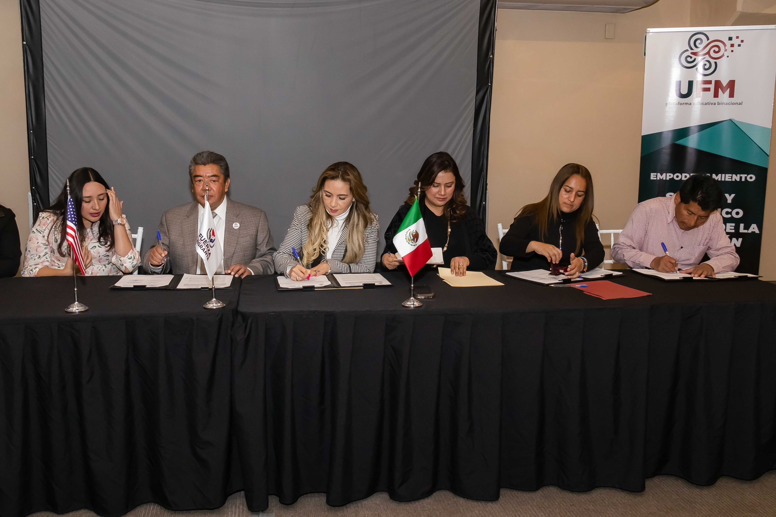 San Pedro Cholula suma esfuerzos en favor de los migrantes: Paola Angon