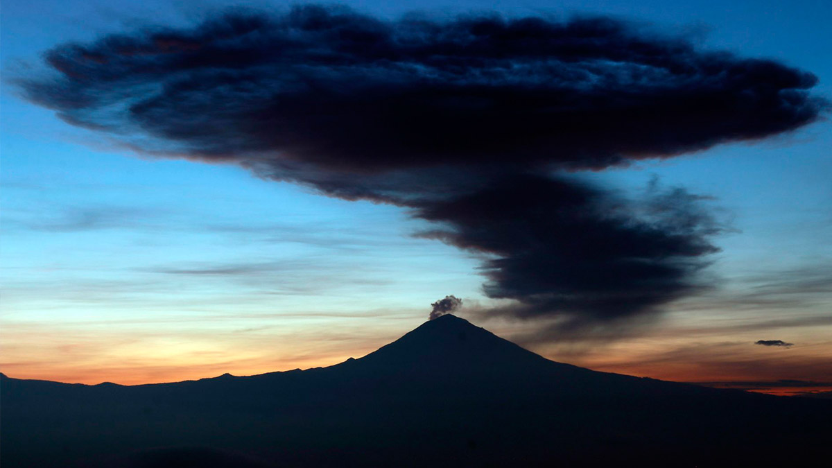 Registra volcán Popocatépetl 4 explosiones durante la madrugada
