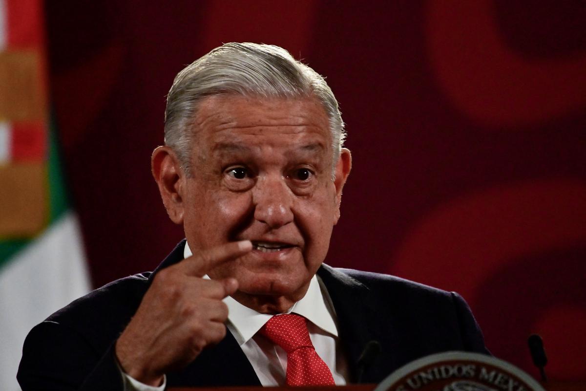 Afirma AMLO que México no ha terminado relación con Perú pese a expulsión de embajador mexicano