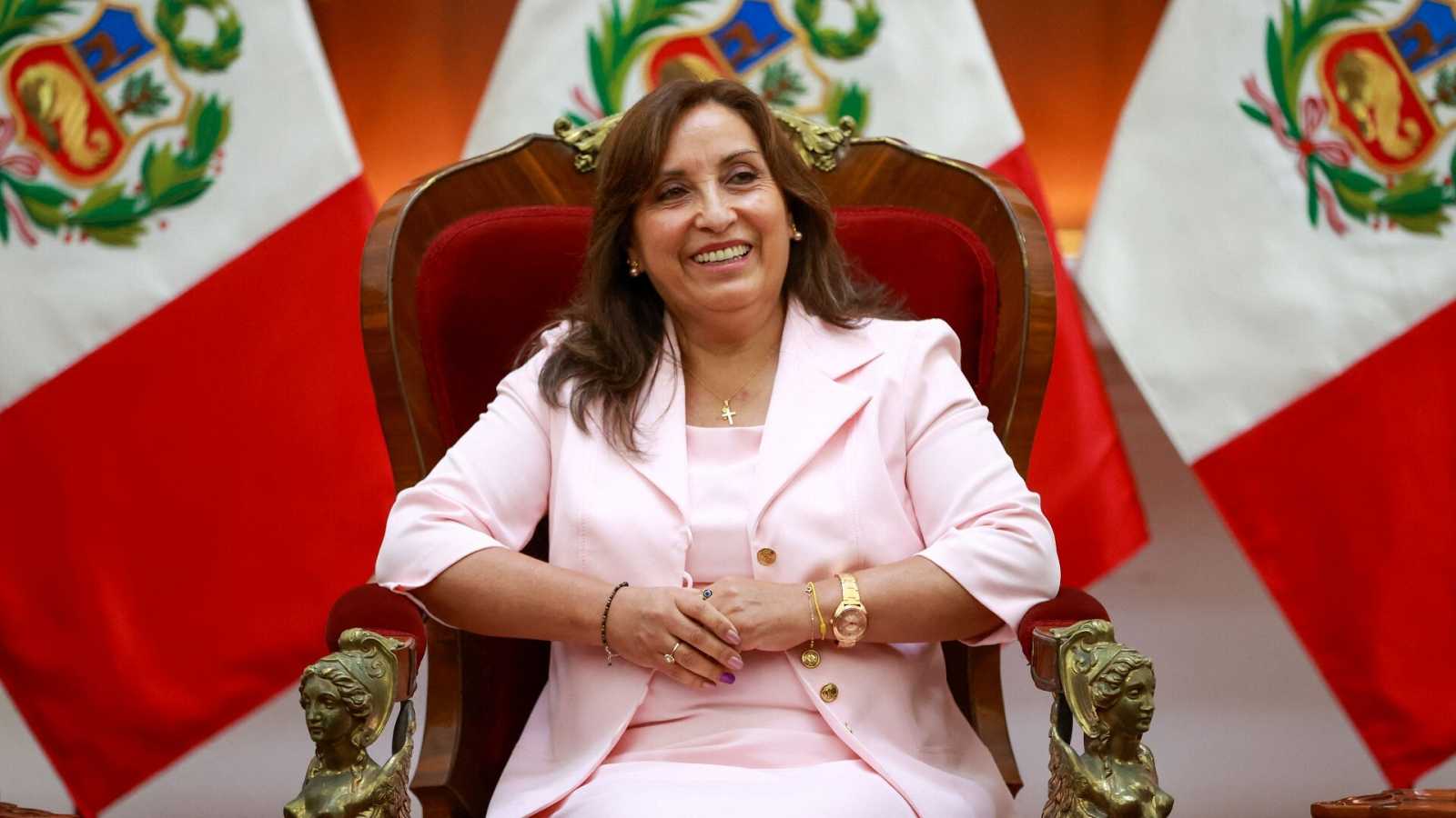 Dina Boluarte descarta romper relaciones diplomáticas con México; SRE aboga por Paredes