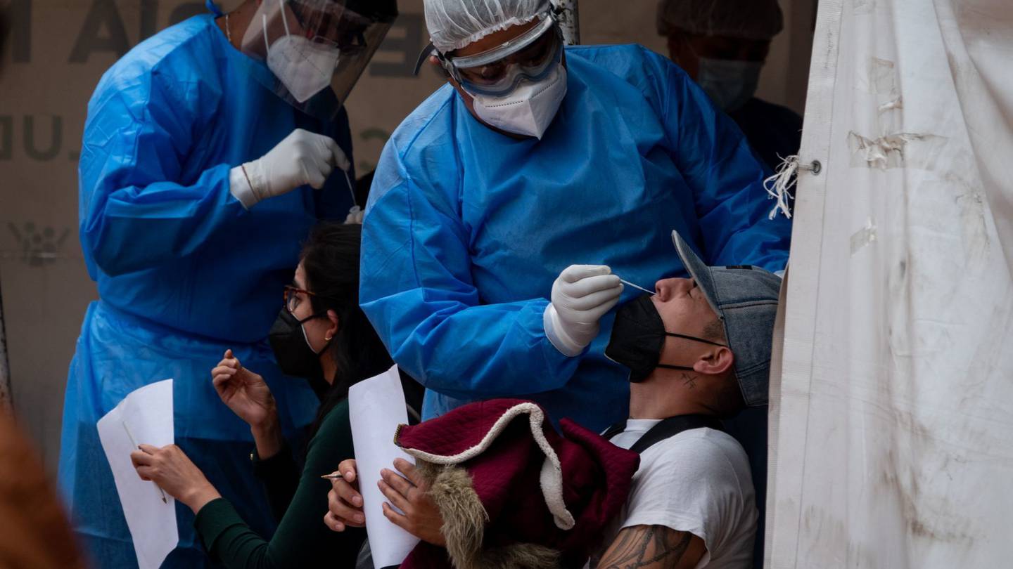 Casos Covid en México van al alza; se registran hasta 3 mil casos diarios en promedio