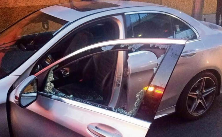 Ladrones disparan a familia que pretendía comprar un auto en Texmelucan; niño de 10 años muere en el lugar