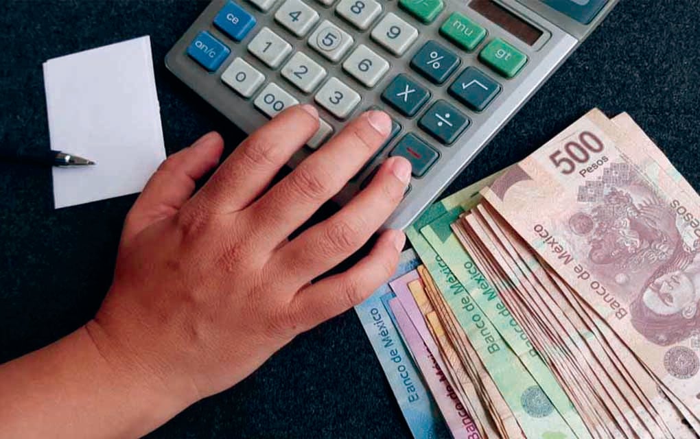 Este 2023 personas físicas en México pagarán menos impuestos por inflación; aquí te dejamos la tabla ISR