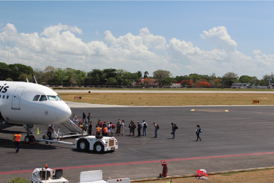 Los aeropuertos de Chetumal, Campeche y Palenque ya estarán a cargo de la Sedena
