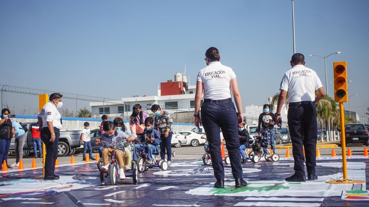 Ayuntamiento de San Andrés Cholula continúa preservando la convivencia familiar dentro de las dependencias del municipio 