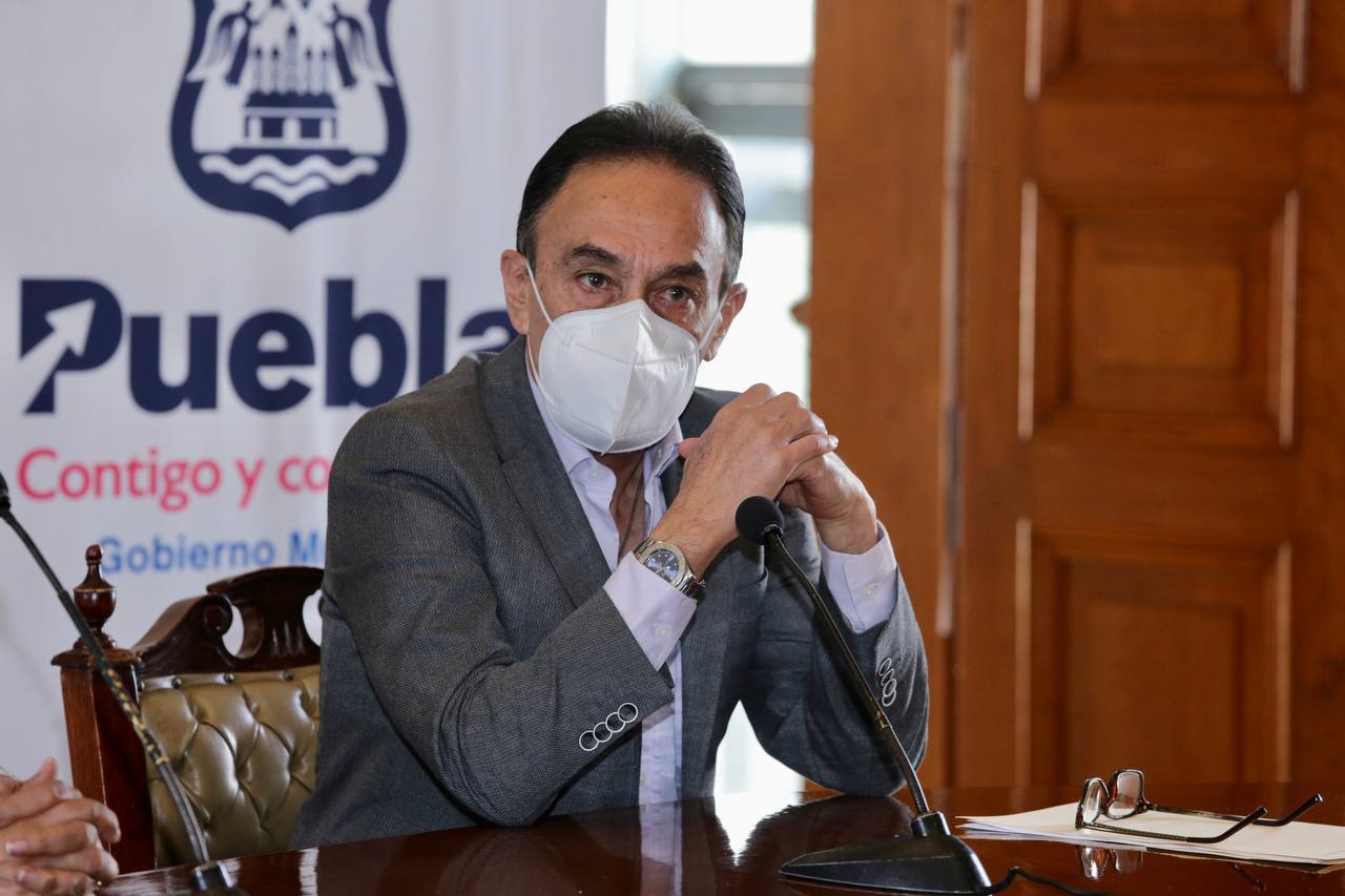 Autoridad reconoce que se vio rebasada por ambulantes el Día de Reyes