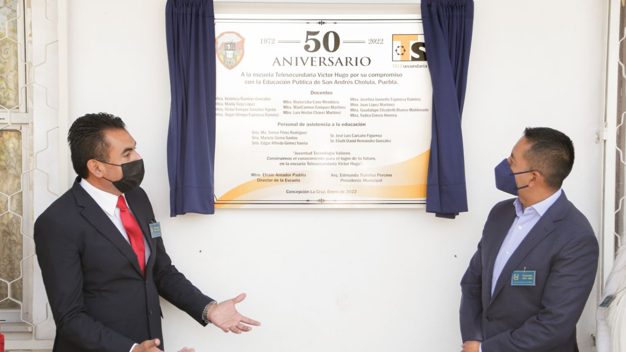 Conmemoran en San Andrés Cholula el 50 Aniversario de la Telesecundaria Víctor Hugo
