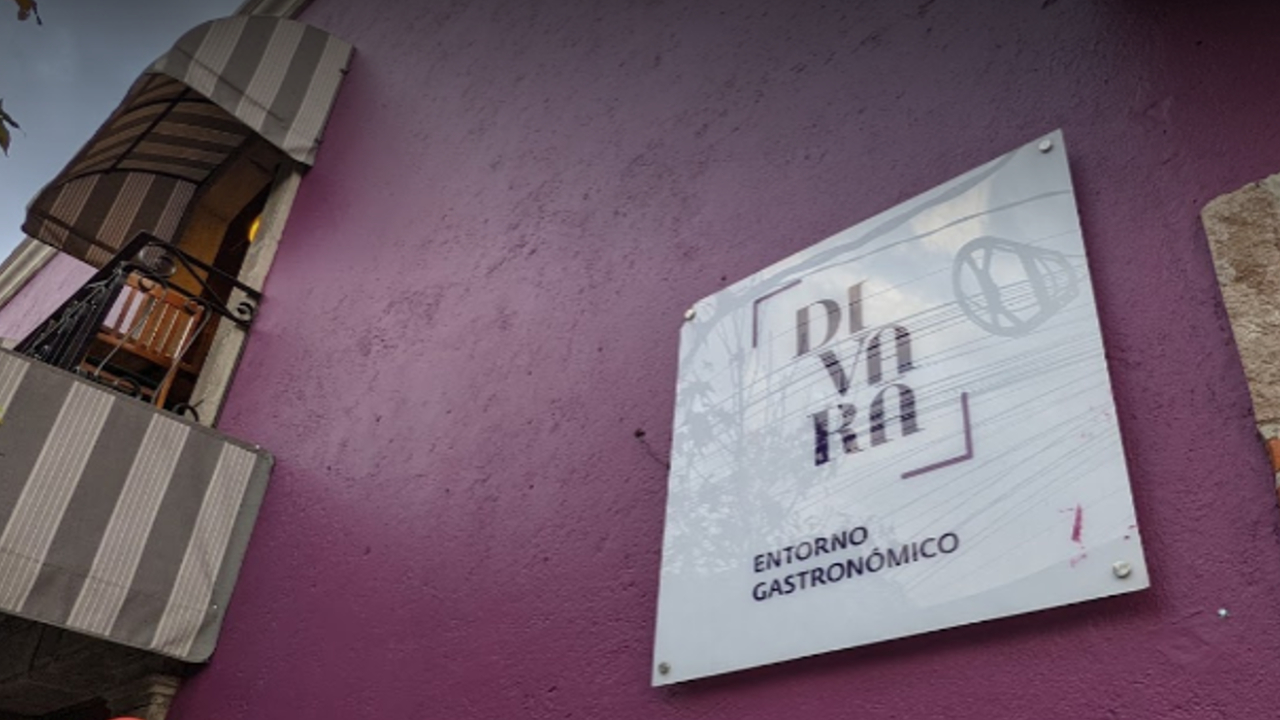 Tras el robo de 5 vehículos clausuran el estacionamiento privado del restaurante Divará 