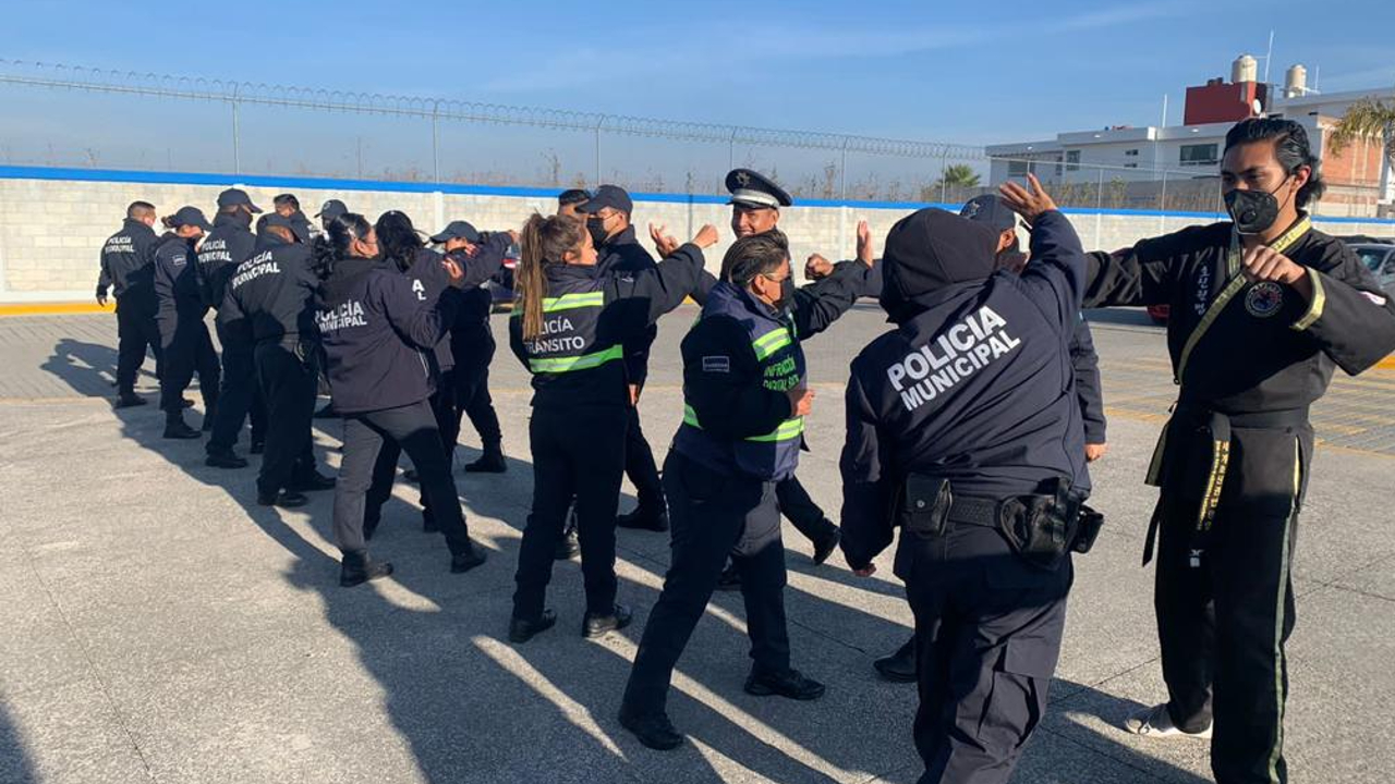 Especialistas de Corea del Sur especializan a Policías de San Andrés Cholula en artes marciales