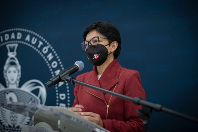 Seguiremos activos con clases virtuales: Rectora BUAP