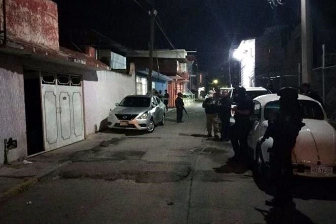 Maniatados golpean y queman vivos a tres jóvenes en Guerrero