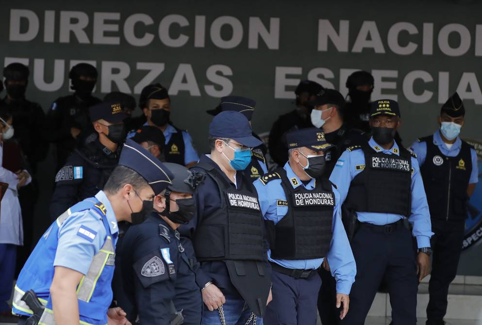 Detienen por narcotráfico a expresidente de Honduras a petición de EEUU de su extradición