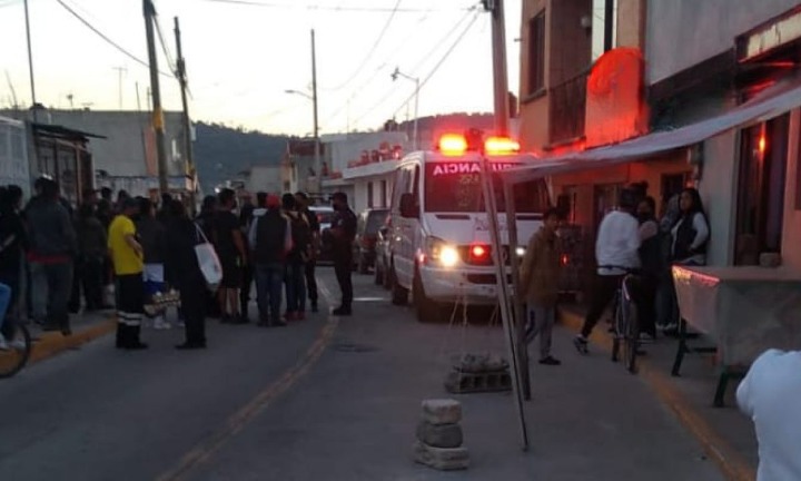 Hieren a empleada de taquería, durante balacera entre automovilistas en Amozoc 