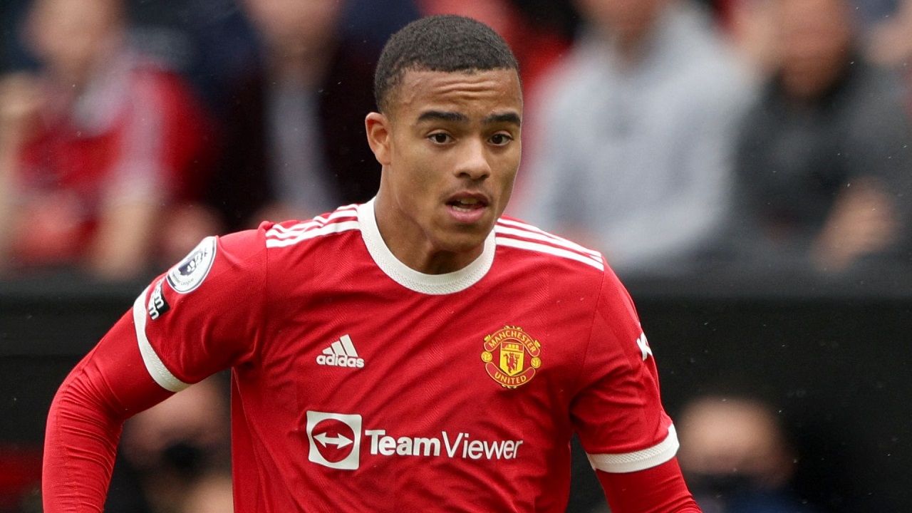 Jugador del United acusado de violación, bloqueado de redes y borrado del FIFA