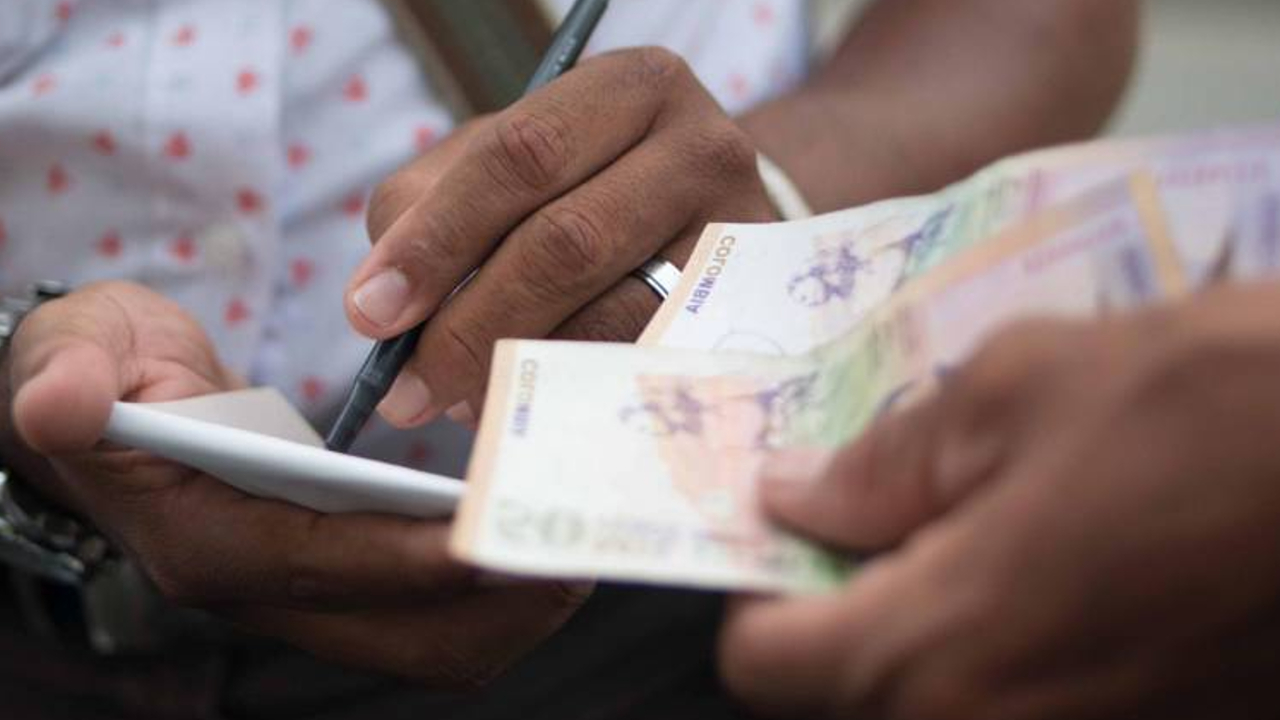 Detienen a 12 presuntos prestamistas extranjeros relacionados con el sistema “gota a gota”