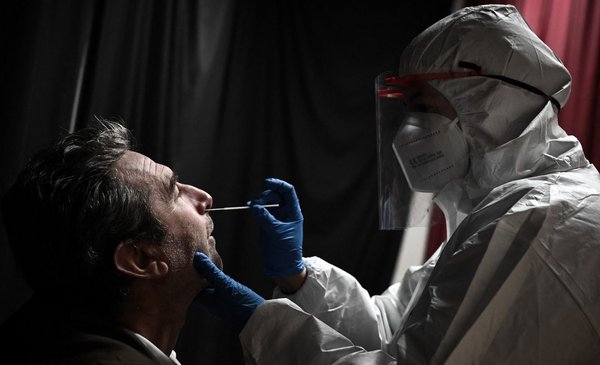 Detectan primeros casos de la subvariante BA.2 de ómicron en Uruguay 