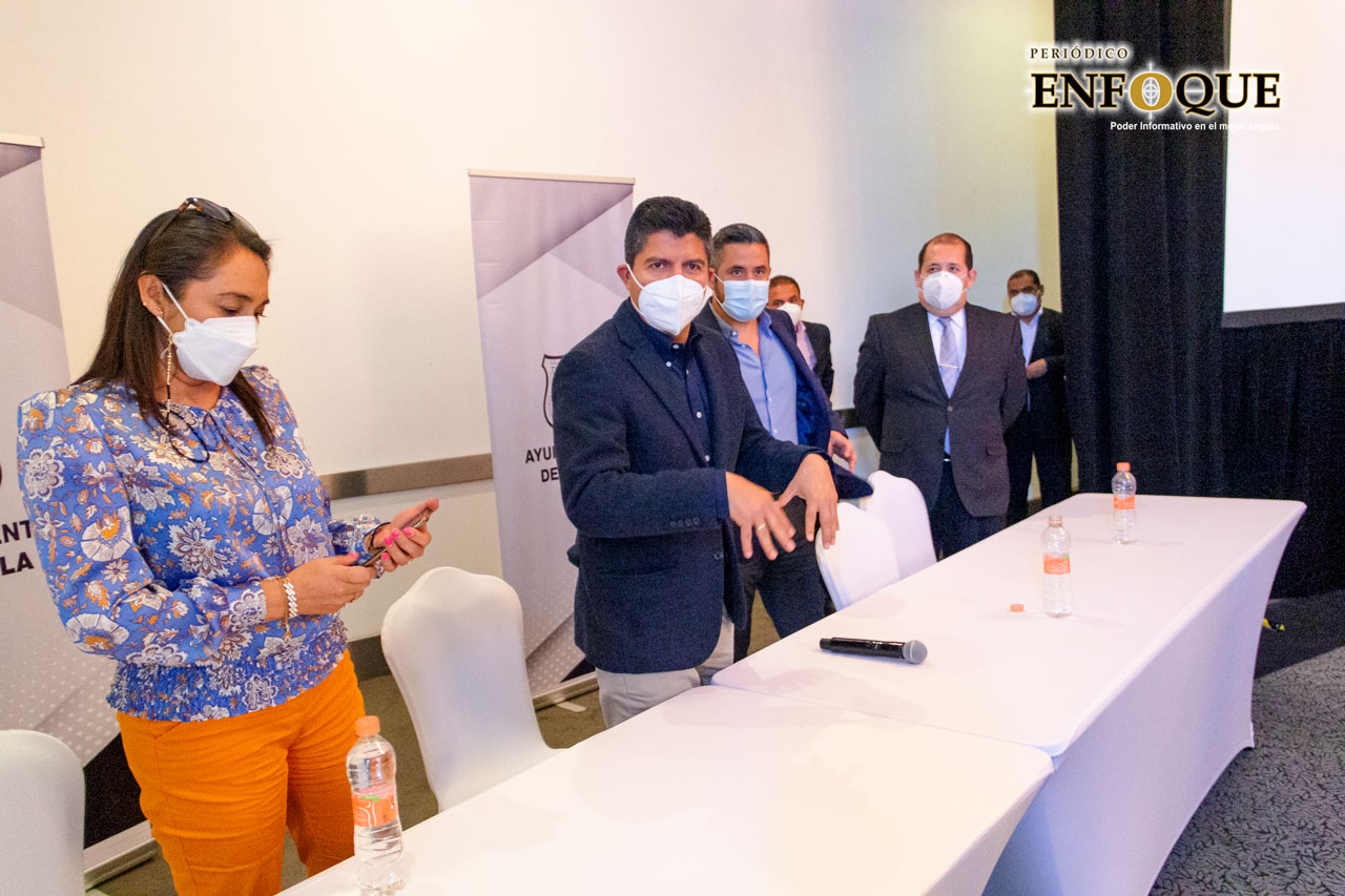 Arrancará programa de parquímetros en Puebla con 10 pesos la hora