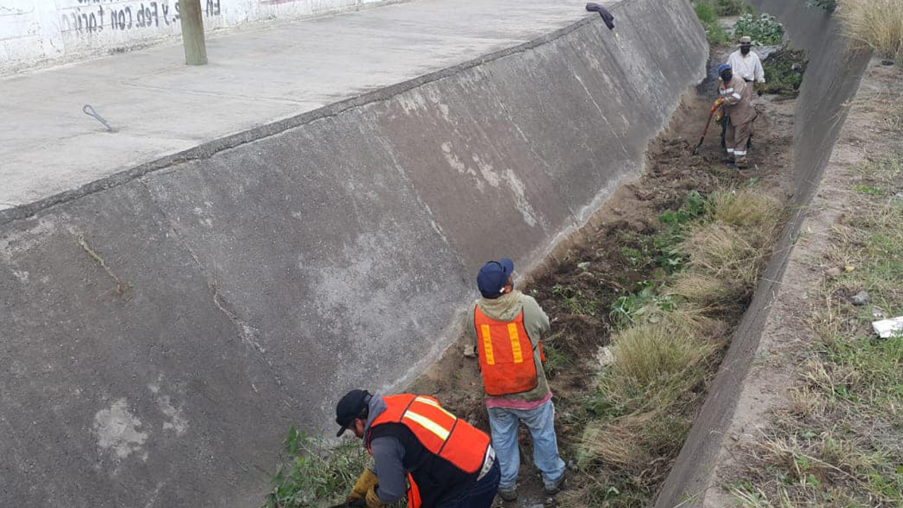 En Cuautlancingo fueron realizadas labores de limpieza tras las fuertes lluvias de este fin de semana